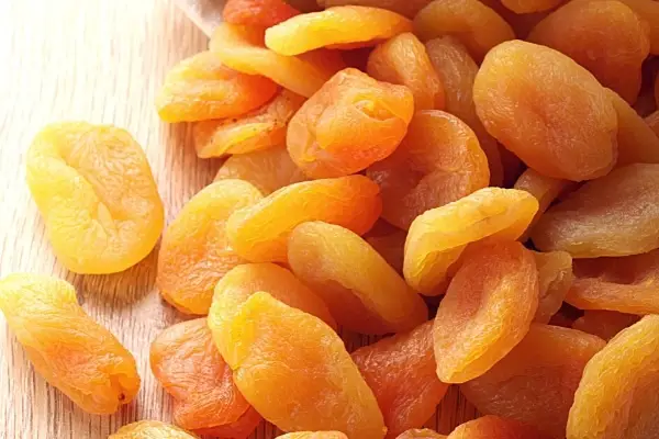 dried apricots