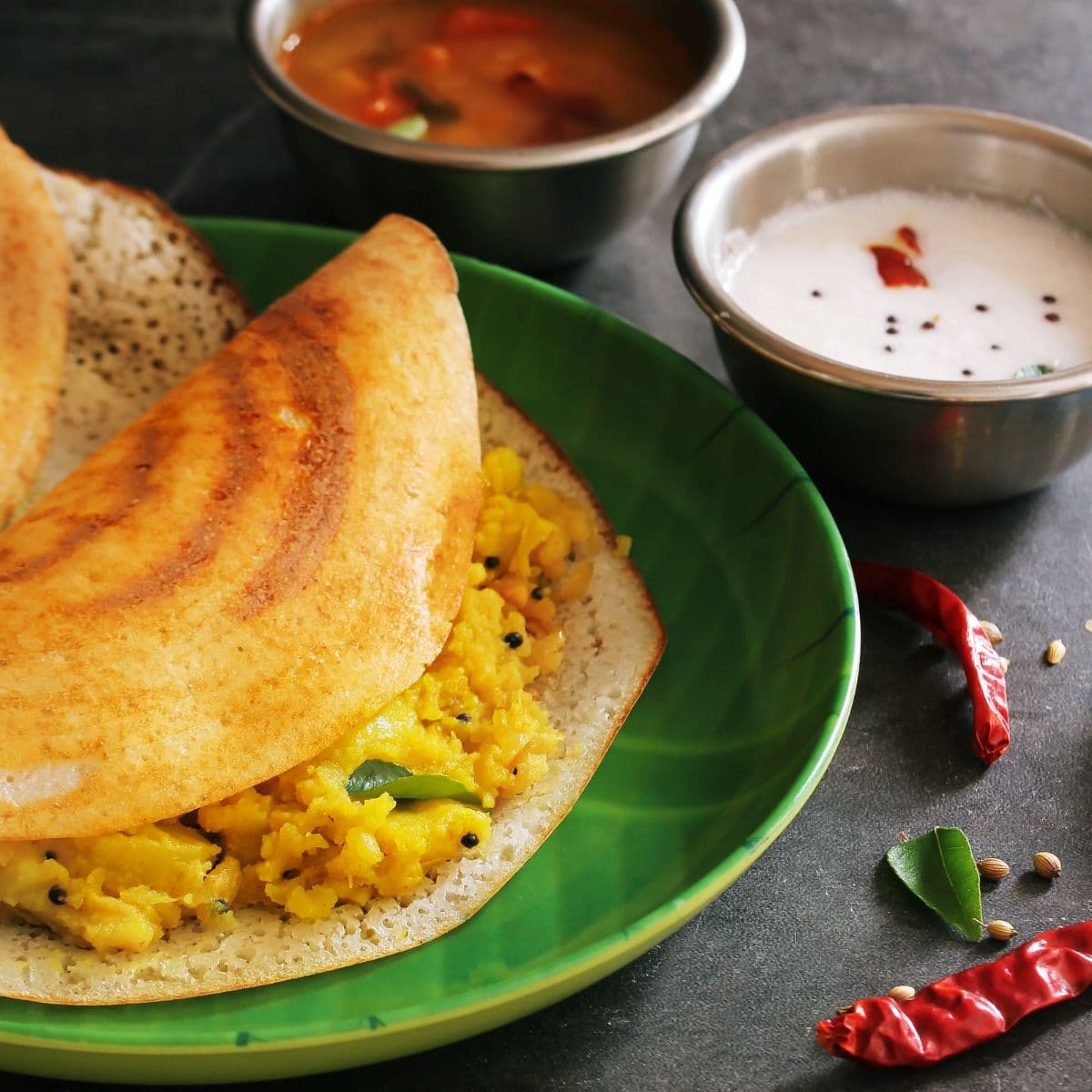 masala dosa with potato filling